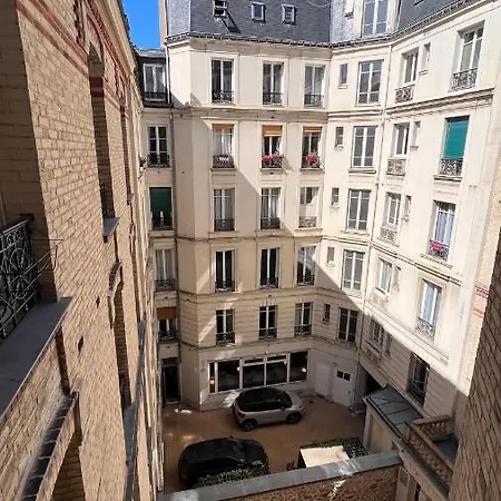 Bright 2 Bedroom Flat In Charming & Centric Brough