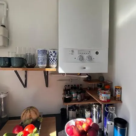 Bright 2 Bedroom Flat In Charming & Centric Brough * 파리